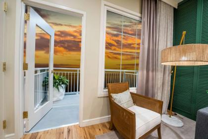 Embassy Suites By Hilton Orlando Sunset Walk - image 2