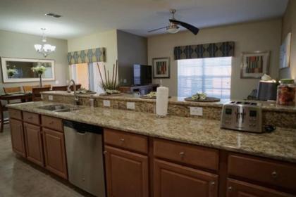 Cozy 4BR Home Private Pool Great Stay - image 8