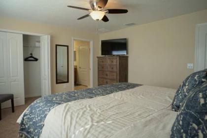 Cozy 4BR Home Private Pool Great Stay - image 9