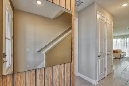 Luxury 5 bedroom home 10 minutes from Disney - image 3