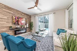 Chic Spacious with Private Pool Ideal Location - main image