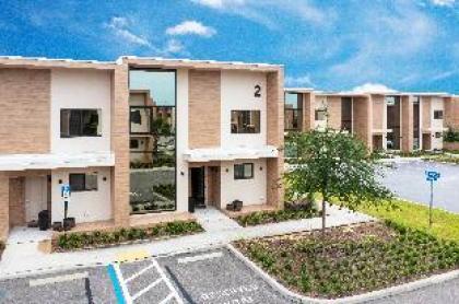Accessible 4Bd Close to Disney @ Magic Village 7581 - image 16