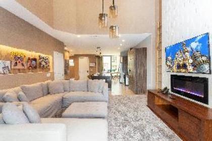 Accessible 4Bd Close to Disney @ Magic Village 7581 - image 17