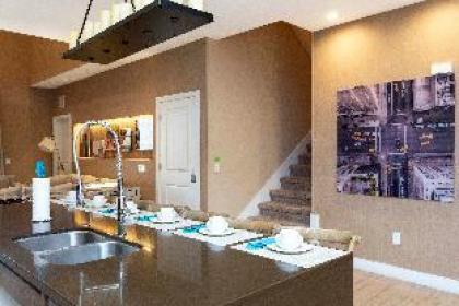 Accessible 4Bd Close to Disney @ Magic Village 7581 - image 20