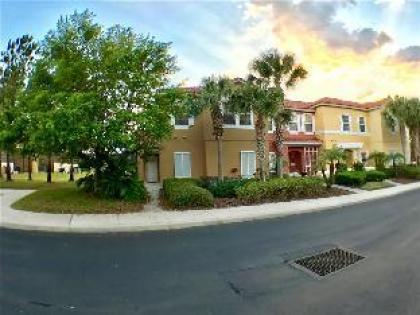 Encantada Resort 4 Bedrooms near Disney in Orlando FL 3050 - image 2