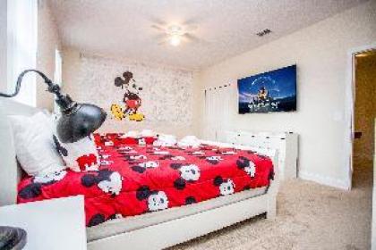 Fabulous Vacation Home  w/ Screened Pool Close To Disney 146 - image 14