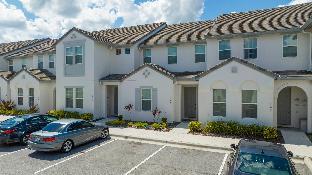 Fabulous Vacation Home  w/ Screened Pool Close To Disney 146 - image 2