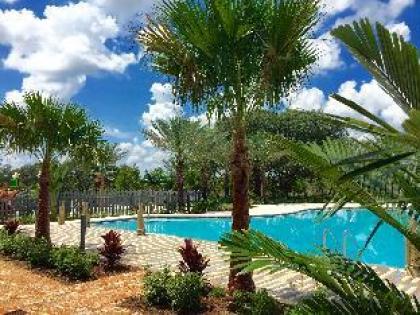Fabulous Vacation Home  w/ Screened Pool Close To Disney 146 - image 9