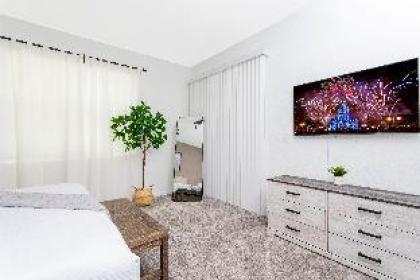 Family Friendly  3Bd Close to Disney @Champions Gate 991 - image 14