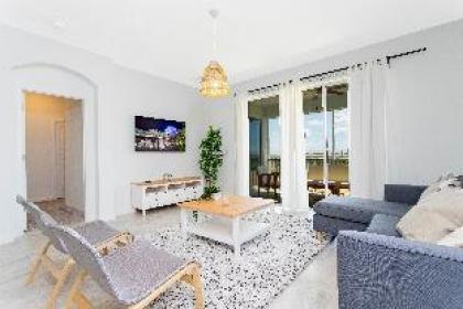 Family Friendly  3Bd Close to Disney @Champions Gate 991 - image 8