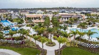 Family Friendly 4Bd with Pool @ Solara Resort 1517 - image 11