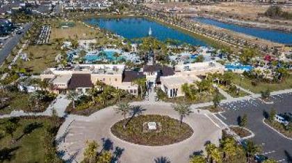 Family Friendly 4Bd with Pool @ Solara Resort 1517 - image 13