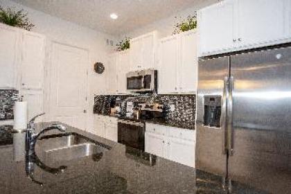 Festival Resort 5 Bd Home w/ Screened Pool Close to Disney 174 - image 9