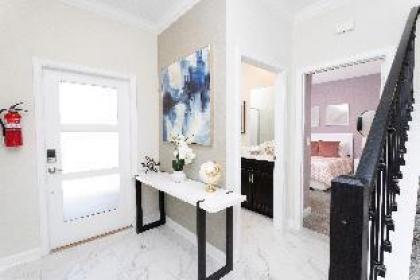 Gorgeous 4 Bd w/ Pool at Champions Gate Resort 1020 - image 15