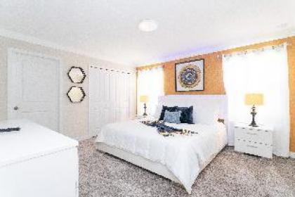 Gorgeous 4 Bd w/ Pool at Champions Gate Resort 1020 - image 17
