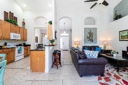 Gorgeous 4Bd with Pool @ 4072 Solterra Resort - image 12