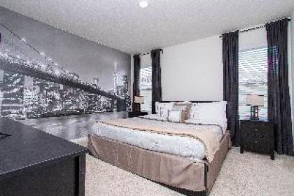 Gorgeous 5 Bd w/ Pool & Jacuzzi > Close to Disney 6071 - image 14