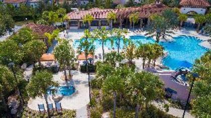 Gorgeous 5 Bd w/ Pool & Jacuzzi > Close to Disney 6071 - image 8