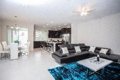 Gorgeous 4Bd w/ Pool Close to Disney @ Solara 1551 - image 16