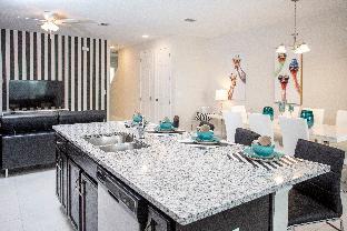 Gorgeous 4Bd w/ Pool Close to Disney @ Solara 1551 - image 2