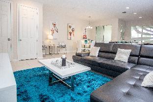 Gorgeous 4Bd w/ Pool Close to Disney @ Solara 1551 - image 3