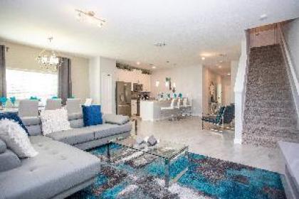 Luxurious 5 Bedroom w/ Pool Close to Disney 9017 @ChampionsGateResort - image 8