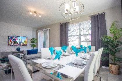 Luxurious 5 Bedroom w/ Pool Close to Disney 9017 @ChampionsGateResort - image 9