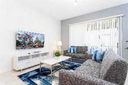 Luxury 2 Bd Close to Disney @ Champions Gate 1071 - image 8
