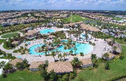 Luxurious Single Family Home w Pool Close to Disney 1568M - image 13