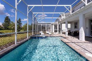 Luxurious Single Family Home w Pool Close to Disney 1568M - image 5