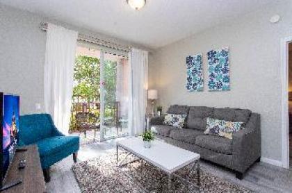 Magnificent 2 Bedroom Apartment Vista Cay Resort 107 - image 20