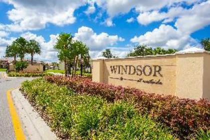 Luxury 5 Bedroom w/ Private Pool Close to Disney 8875 - image 16