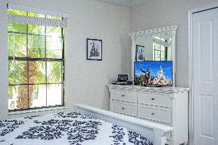 Luxury 5Bd w/ Jacuzzi & Pool Near Disney @ 5528 - image 6