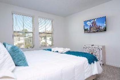 Marvelous 3 Bd Close to Disney @ Enclaves at Festival 827 - image 12