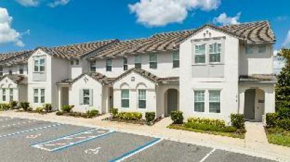 Marvelous 4 Bedroom w/ Pool @ Festival Resort 197