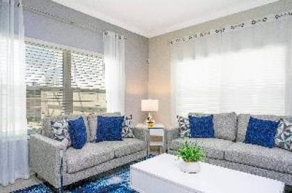 Spacious 5Bd Close to Disney @Champions Gate 1012 - image 13