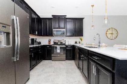 Marvelous Condo @ Champions Gate 9343 - image 3