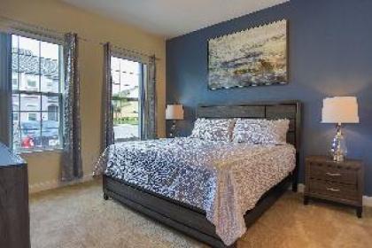 Splendid Four Bedroom Home w/ Pool @Festival 154 - image 13