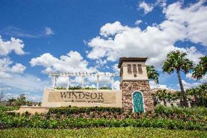 Splendid 5 Bd w/ Screened Pateo & Pool @ Windsor Westside 8921 - image 19