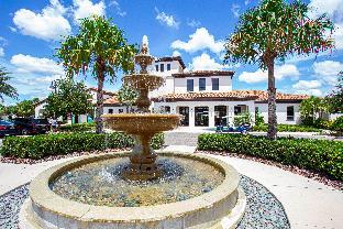 Splendid 5 Bd w/ Screened Pateo & Pool @ Windsor Westside 8921 - image 2