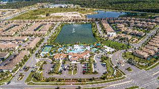 Splendid 5 Bd w/ Screened Pateo & Pool @ Windsor Westside 8921 - image 5