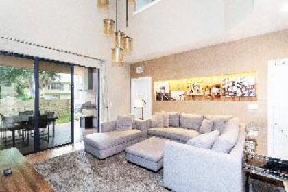 Stunning 4 Bd Close to Disney @ Magic Village Resort 7537 - image 13