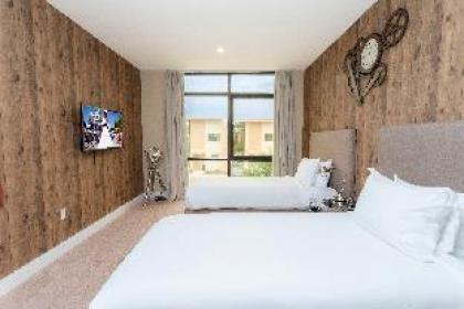 Stunning 4 Bd Close to Disney @ Magic Village Resort 7537 - image 19