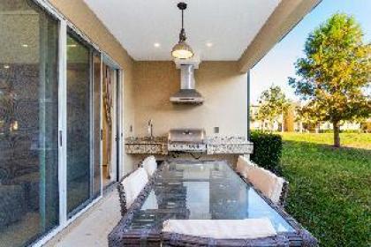 Stunning 4Bd Close to Disney @ Magic Village 7614 - image 15