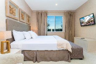 Stunning 4Bd Close to Disney @ Magic Village 7614 - image 5