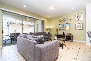 Stunning 5 Bd w/ Pool Close to Disney @ Windsor Westside 2015 - image 4