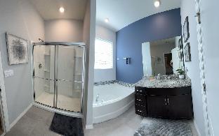 Stunning 5Bd w/ Pool Close to Disney @ Solterra 7829 - image 4