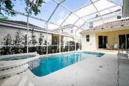 Stunning 5 Bd Home w/ Pool Close to Disney 7420 - image 15