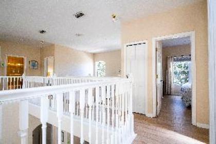 Stunning 5 Bd Home w/ Pool Close to Disney 7420 - image 19