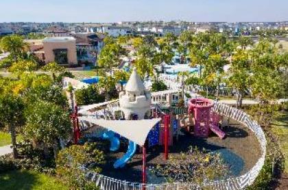 Wonderful 6 Bd w/ Game Room and Pool @ Solara Resort 8991 - image 12